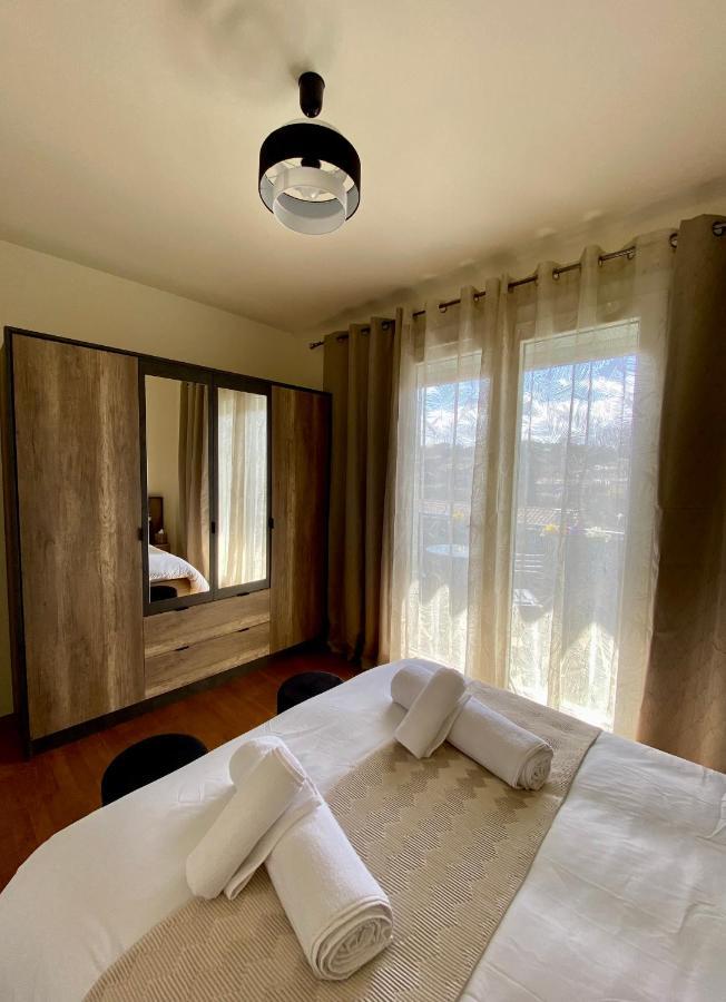 Maison Face A La Cite Каркасон Екстериор снимка