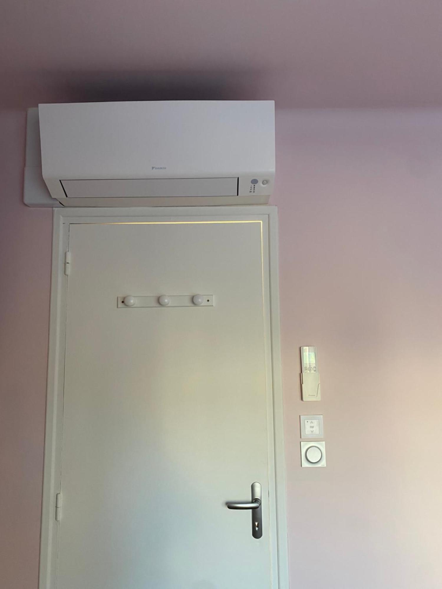 Maison Face A La Cite Каркасон Екстериор снимка