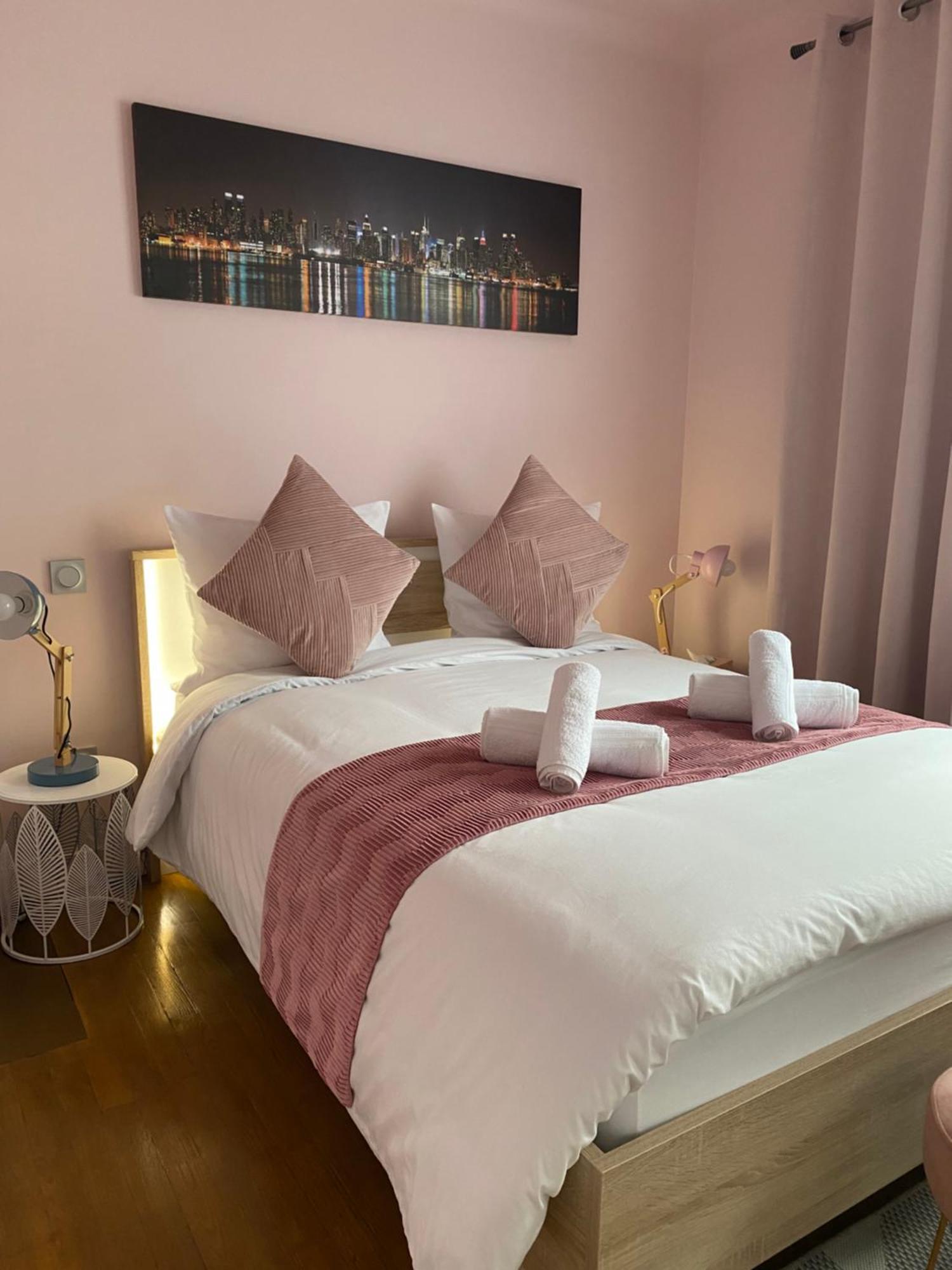Maison Face A La Cite Каркасон Екстериор снимка